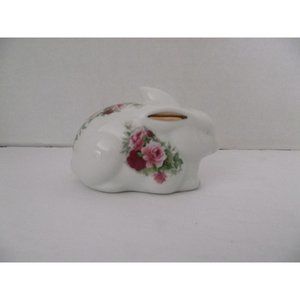 Formalities Baum Bro's Rabbit with Roses